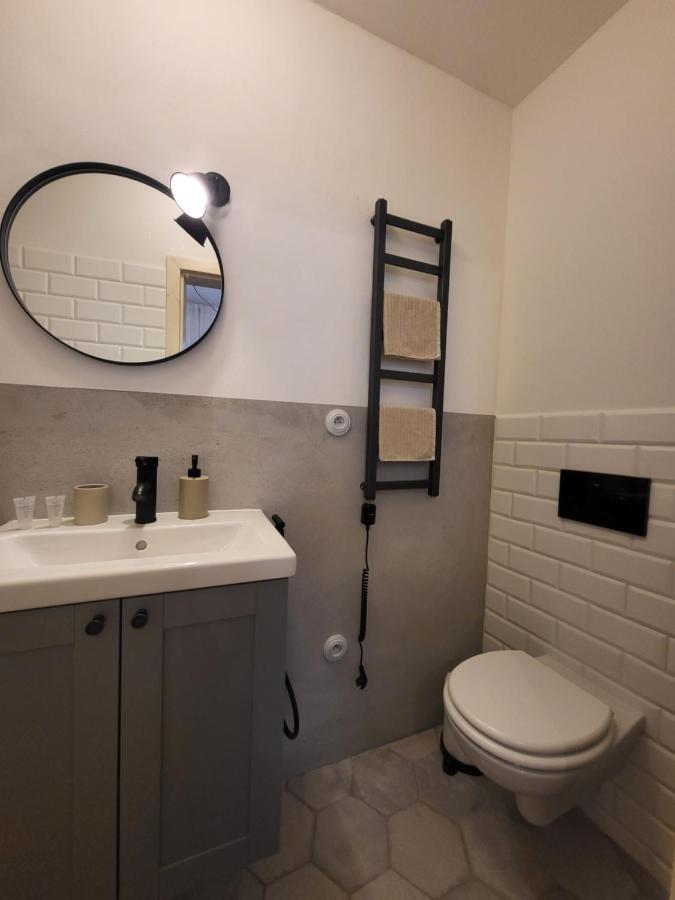 Only Apartments Йндрихув Храдец Екстериор снимка